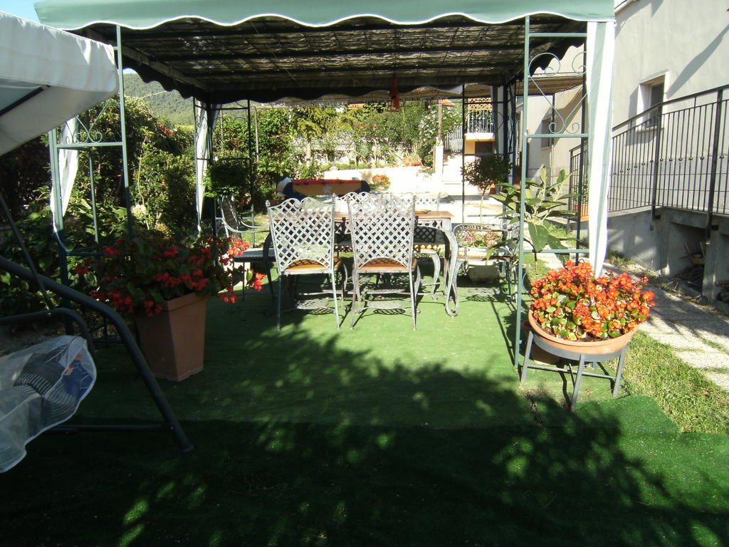Emily Bed & Breakfast Stroncone ภายนอก รูปภาพ
