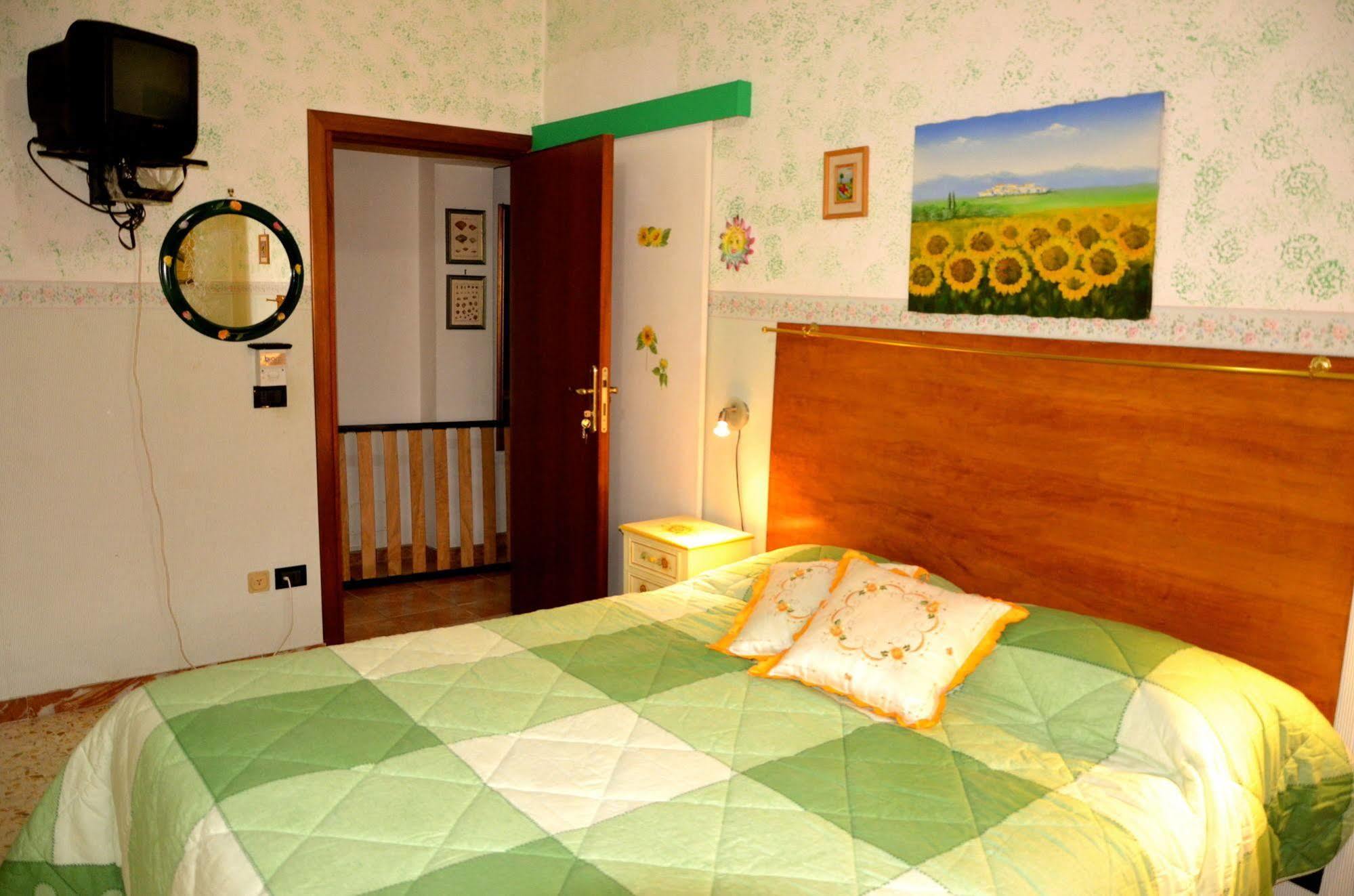 Emily Bed & Breakfast Stroncone ภายนอก รูปภาพ